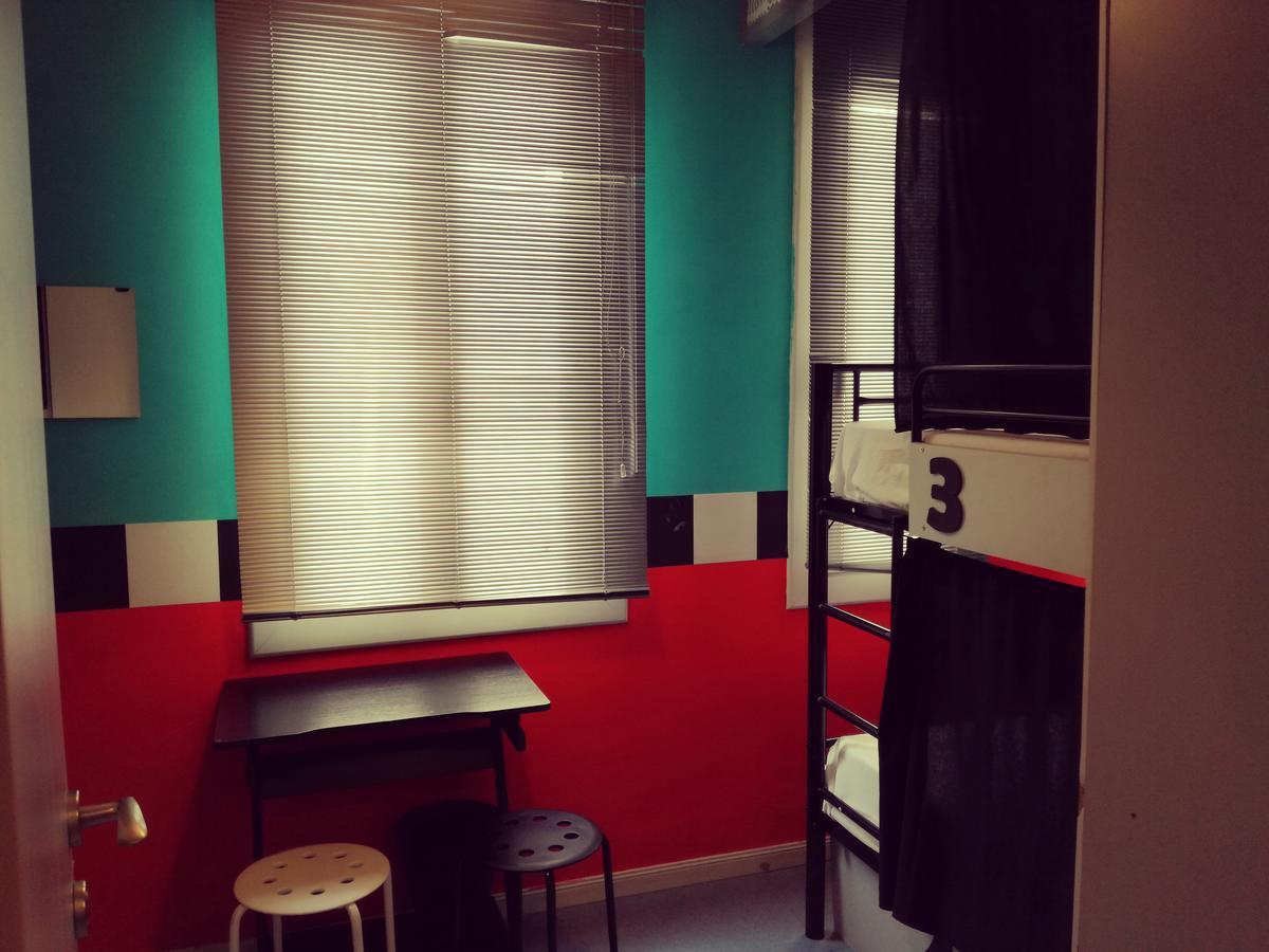 Open Hostel Madrid Eksteriør bilde